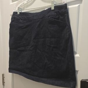 Croft & Barrow Dark Blue Mini Skort
